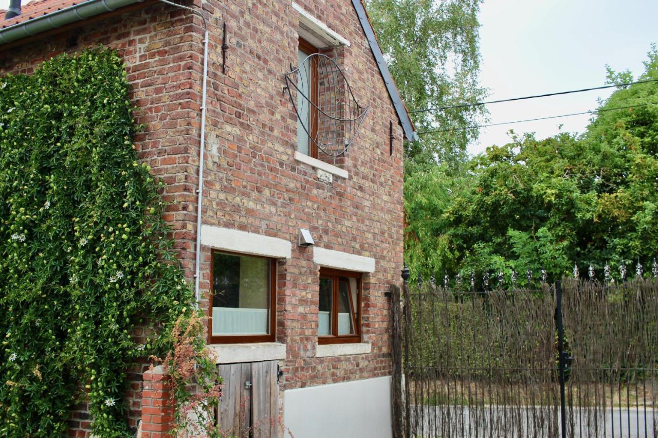 Gite L'Ecurie Jodoigne Esterno foto
